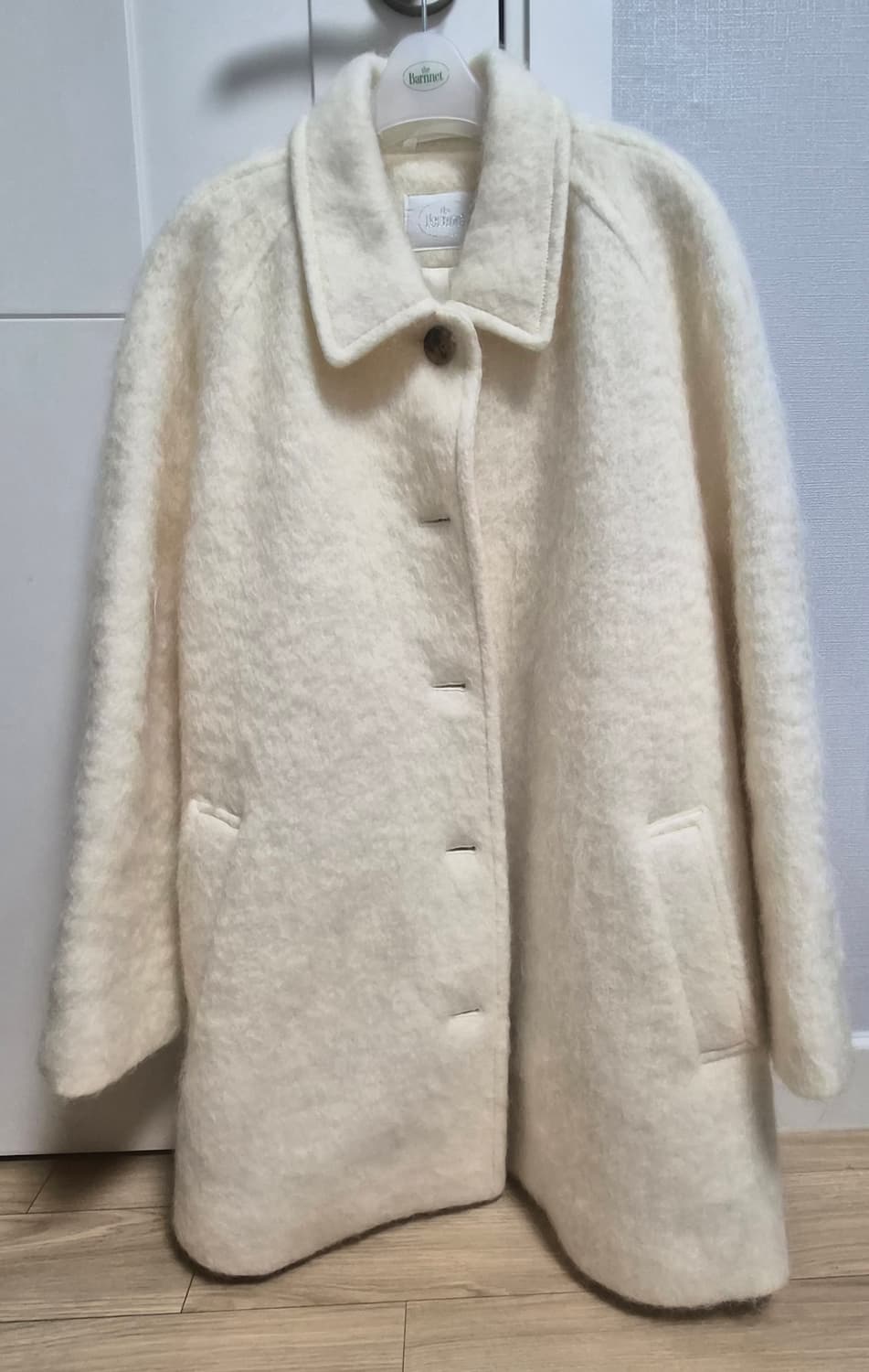 더바넷 스노우 화이트 발마칸 하프 코트 상품이미지4