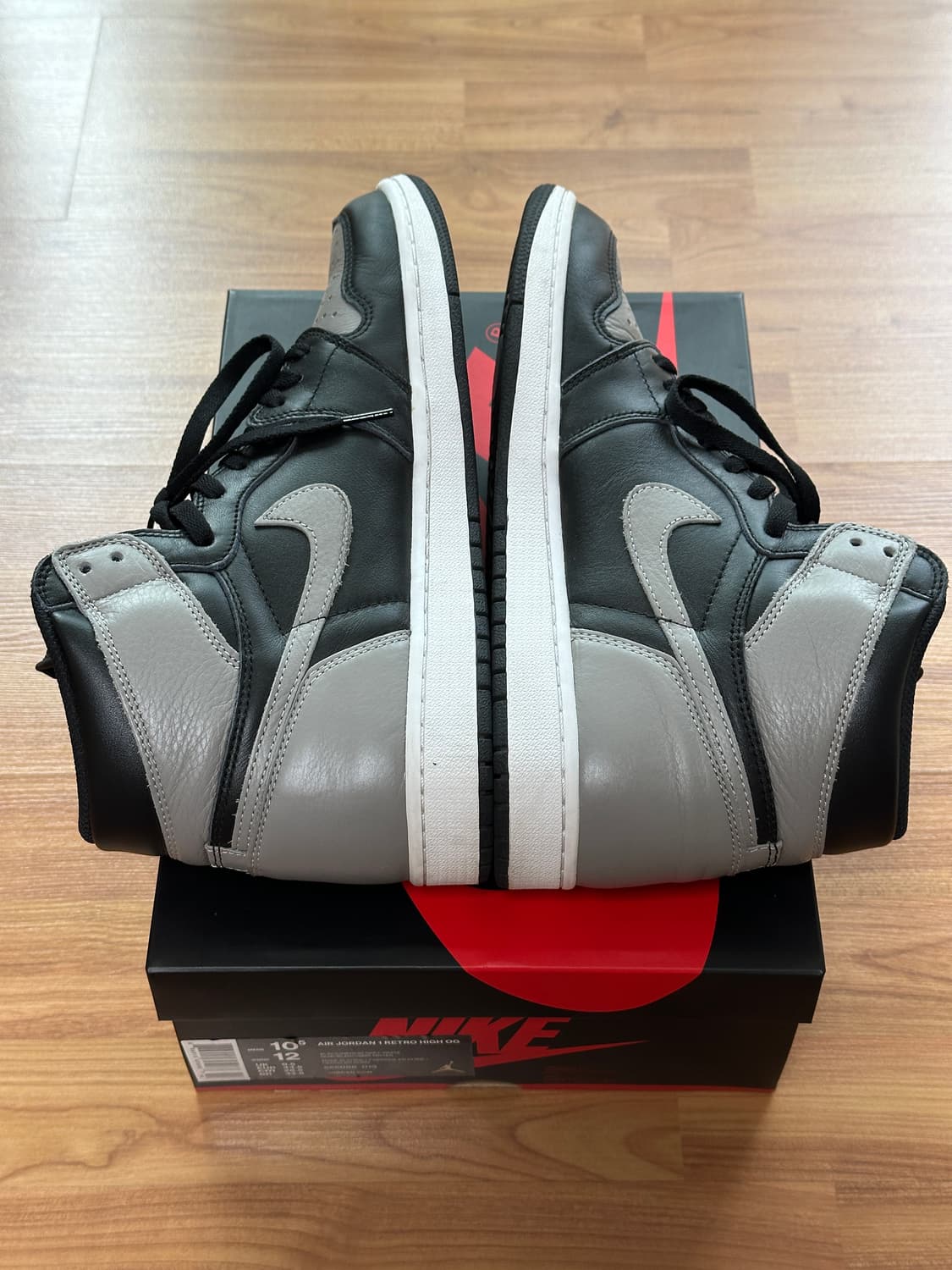 [상태좋음] 조던1 OG 쉐도우 US10.5 상품이미지4