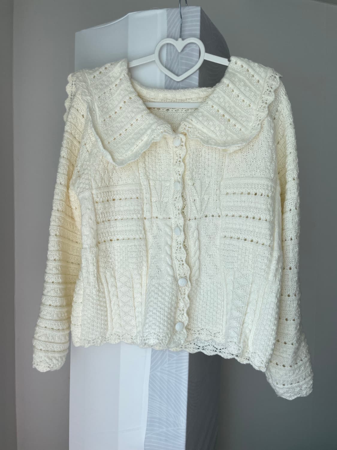 모리걸 펀칭 아이보리 가디건 상품이미지2