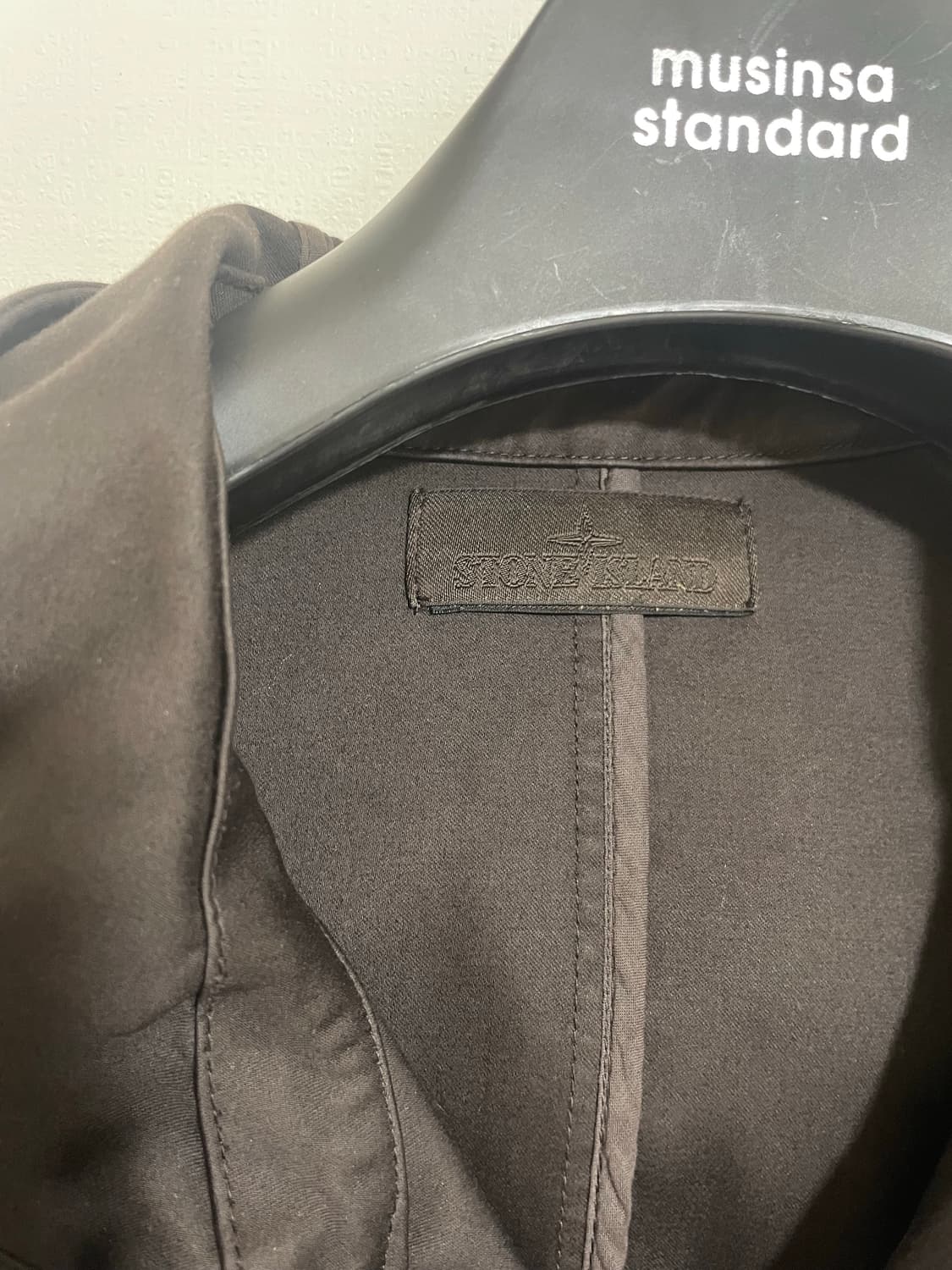 스톤아일랜드 고스트피스 다크브라운 자켓 15만원에 급처합니다 상품이미지5