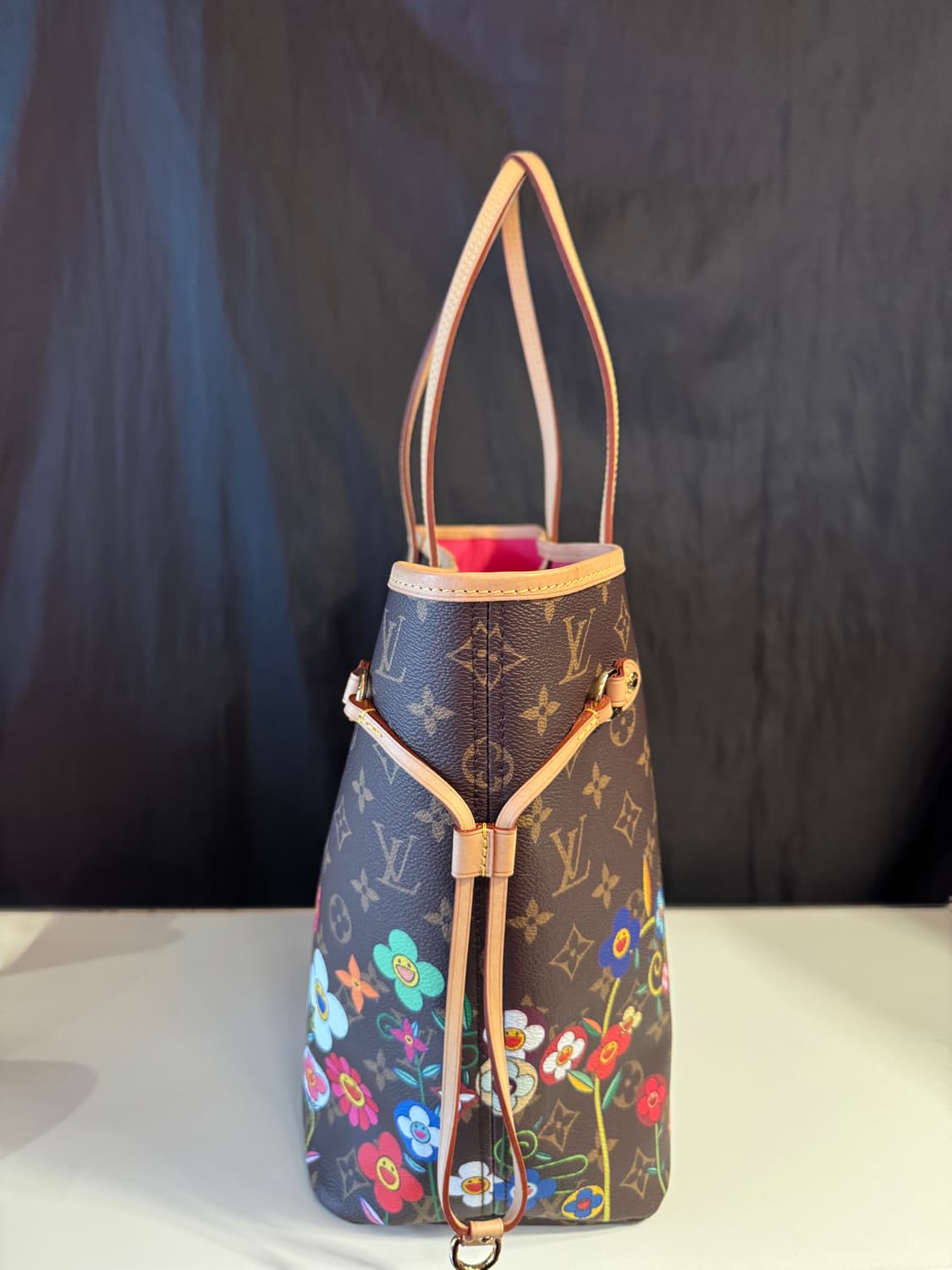 루이비통 무라카미 다카시 네버풀 MM (2024) 상품이미지3