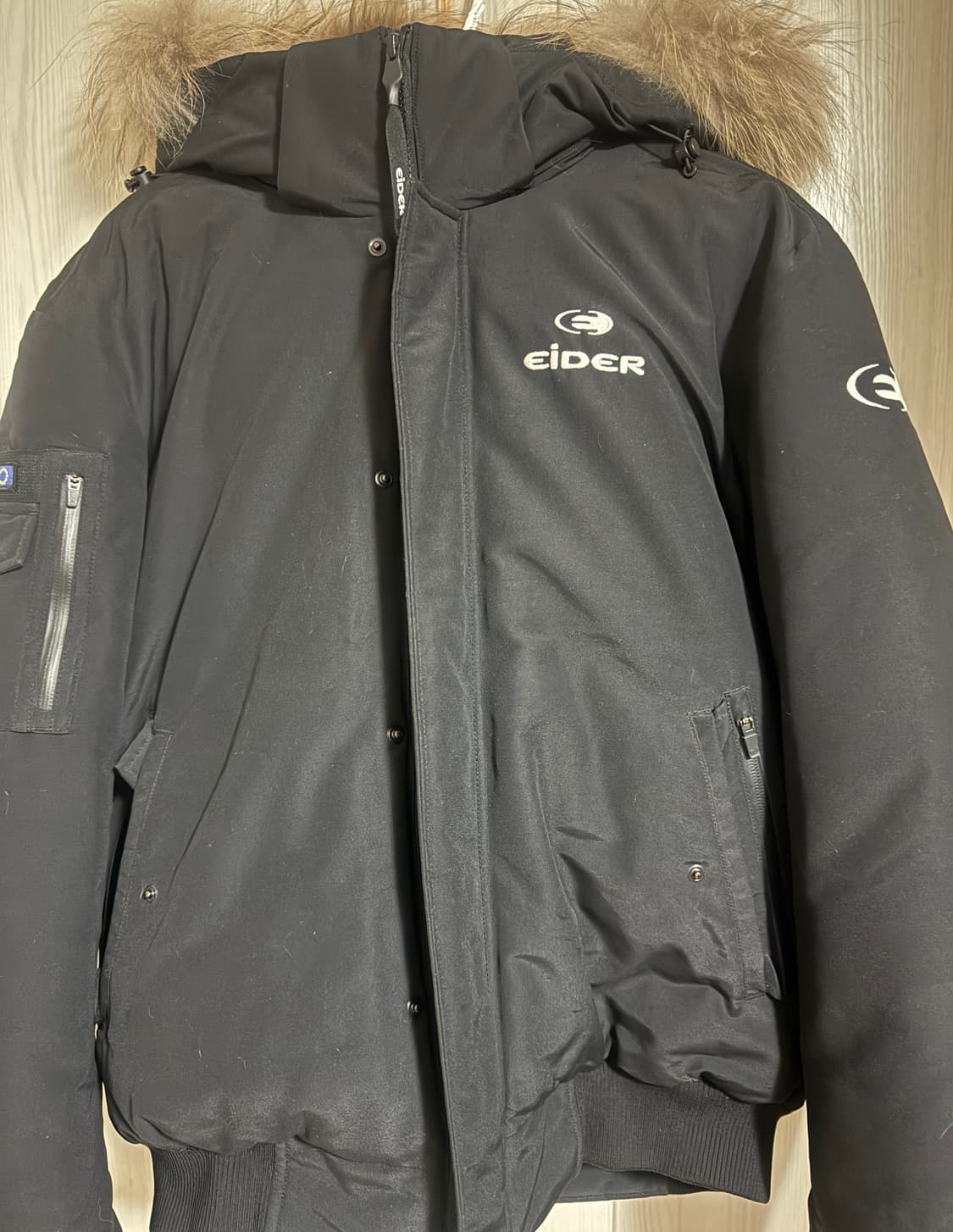 아이더 스투키 패딩 L (상태 최상) 상품이미지2