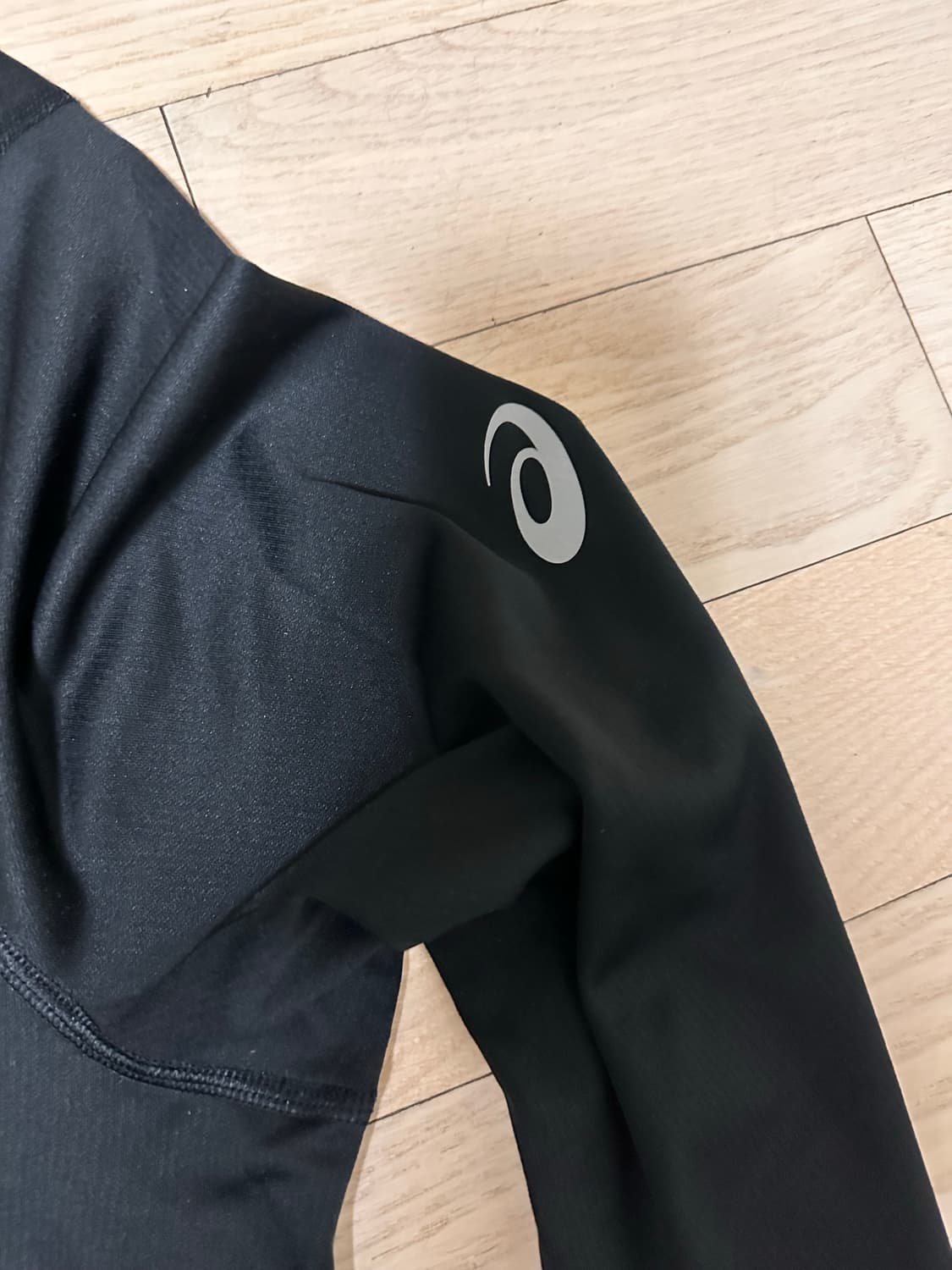 아식스 후지트레일 롱슬리브 러닝 기능성 긴팔 상품이미지6