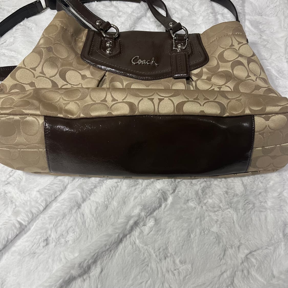 Coach 베이지 브라운 숄더백 크로스백 카페모카 시그니처  라떼갸루 상품이미지5