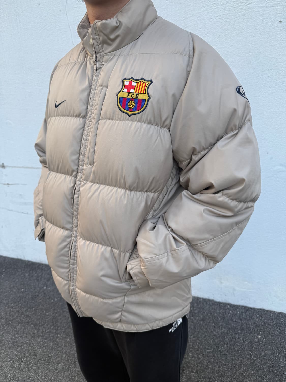 나이키 바르셀로나 샌드 패딩 상품이미지1