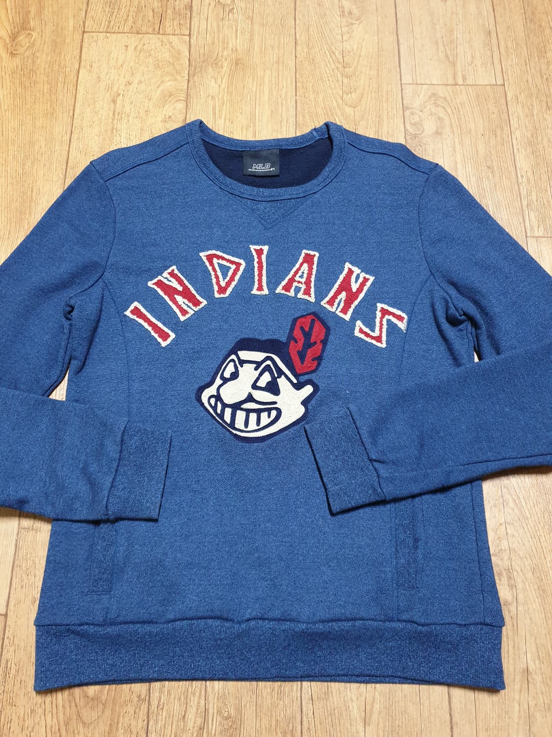 1174 MLB 맨투맨티 95 사이즈입니다 상품이미지2