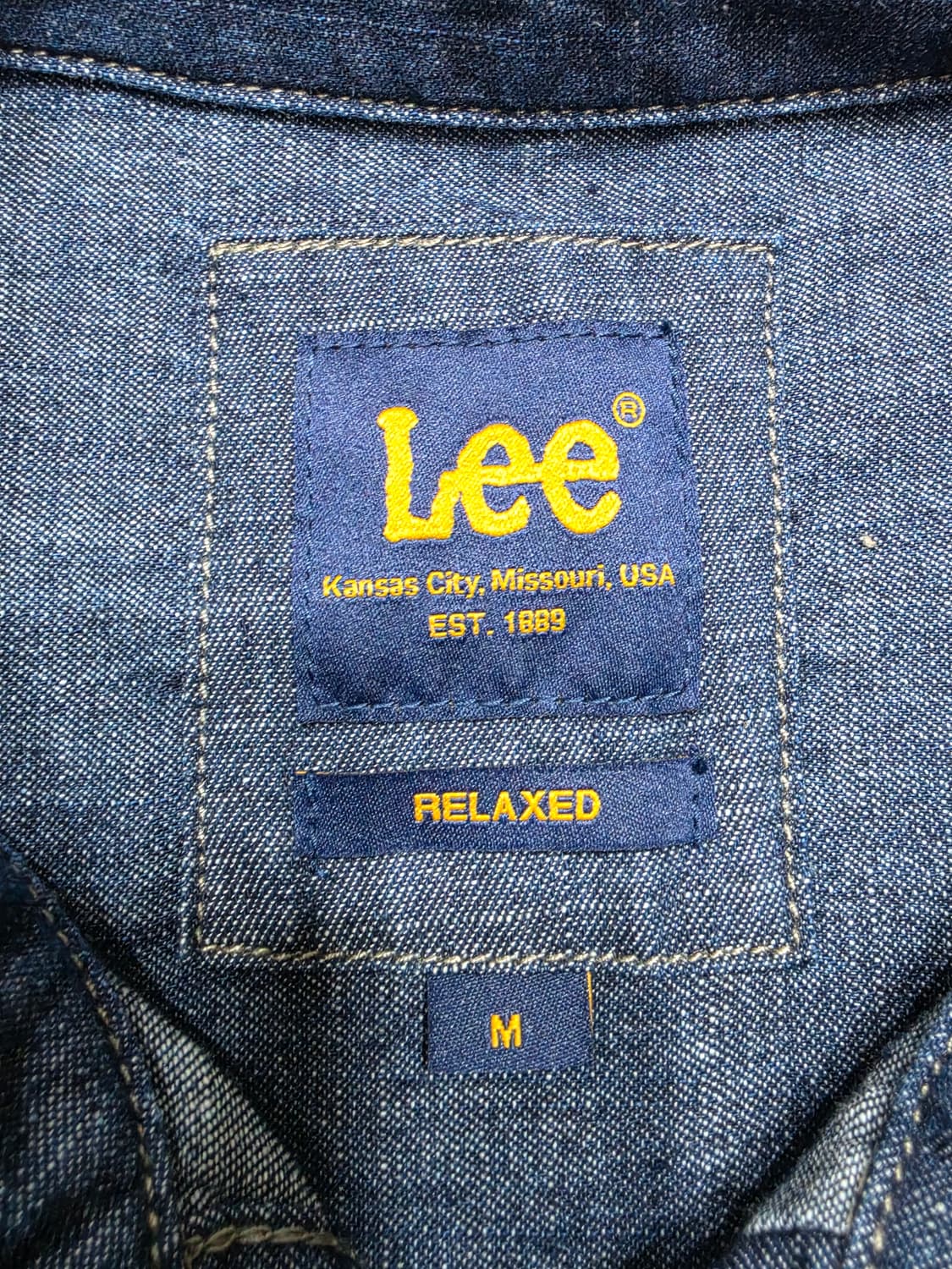 Lee 리 릴렉스핏 샴브레이 포켓 데님 반팔셔츠 M 상품이미지4