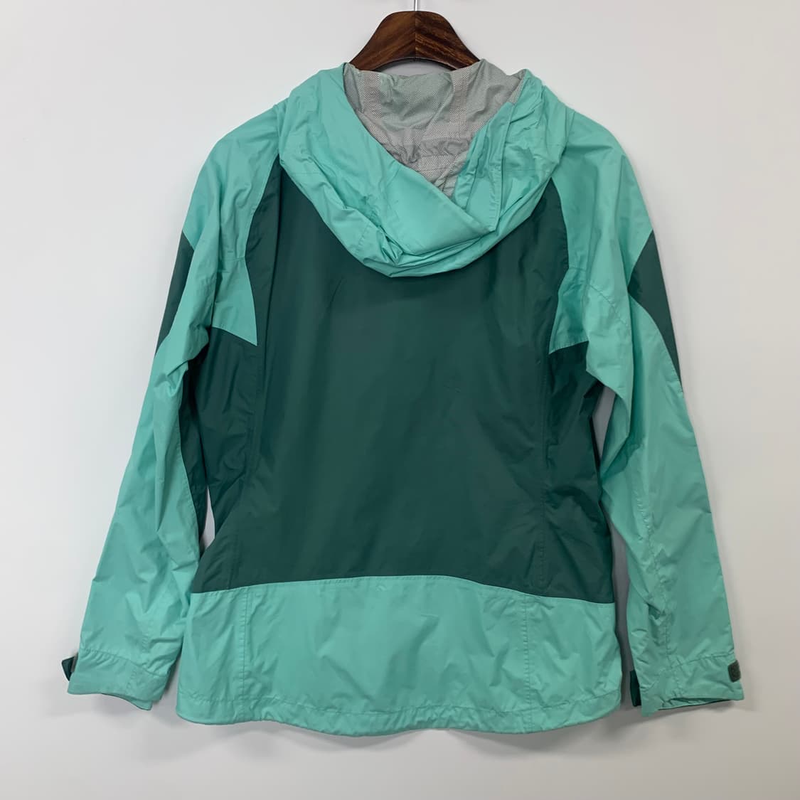 아디다스 배색 유틸리티 마운틴 자켓 상품이미지3