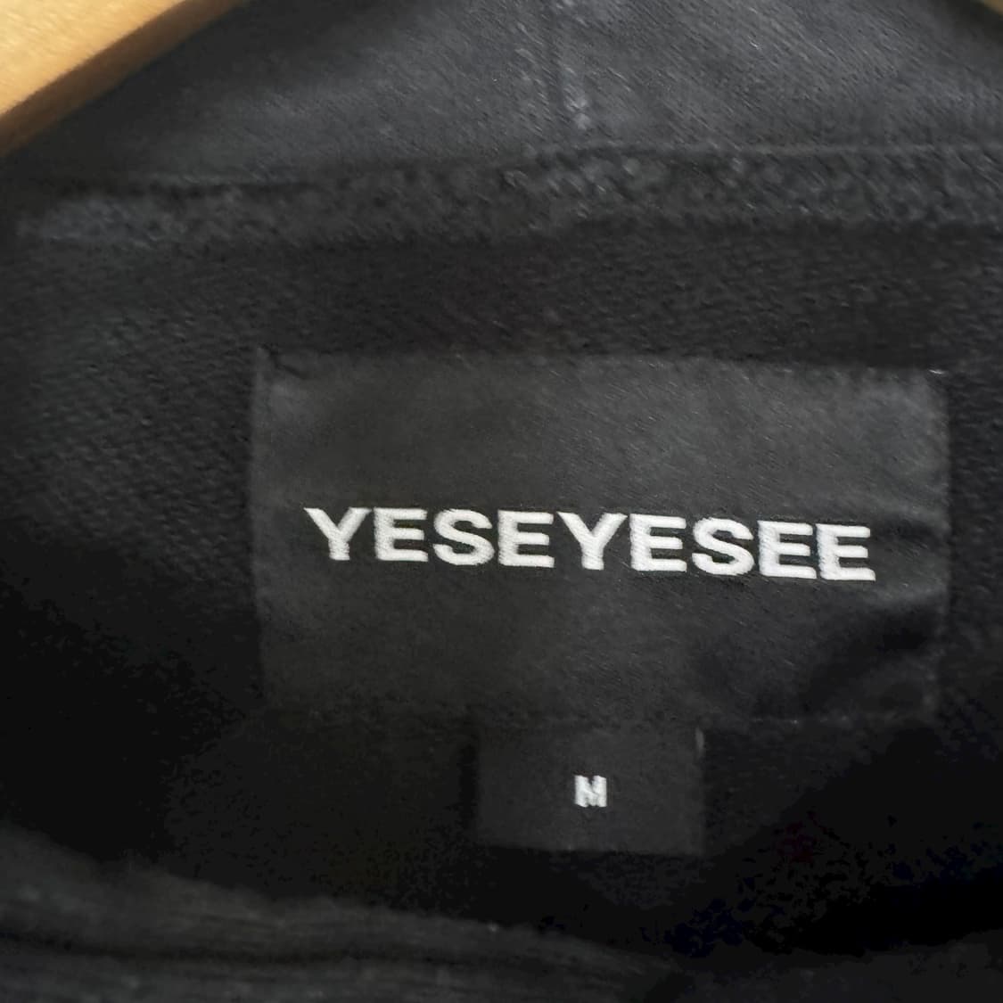 예스아이씨 로고 후드티 상품이미지3