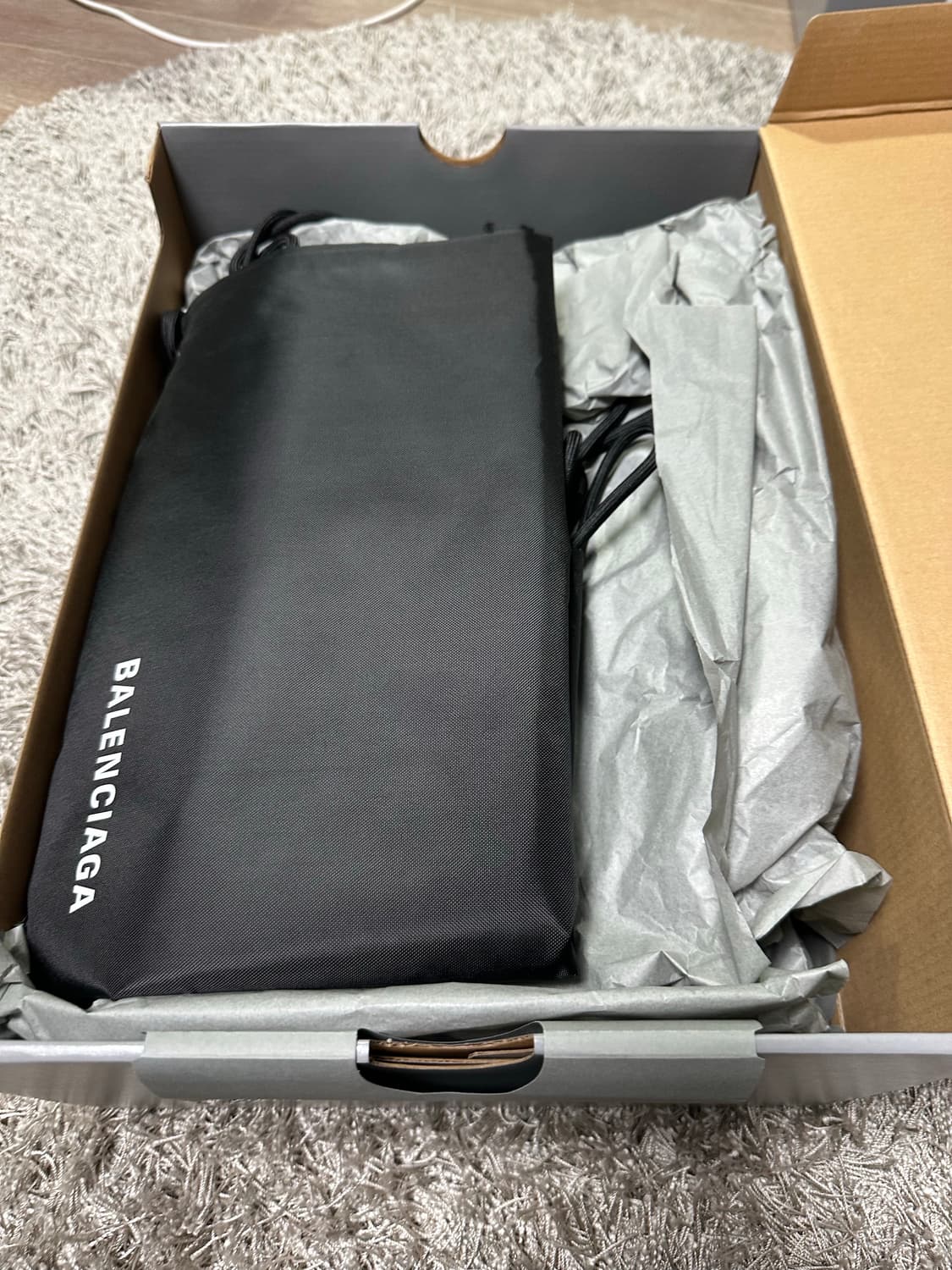 [42] 발렌시아가 10xl 화이트 상품이미지5