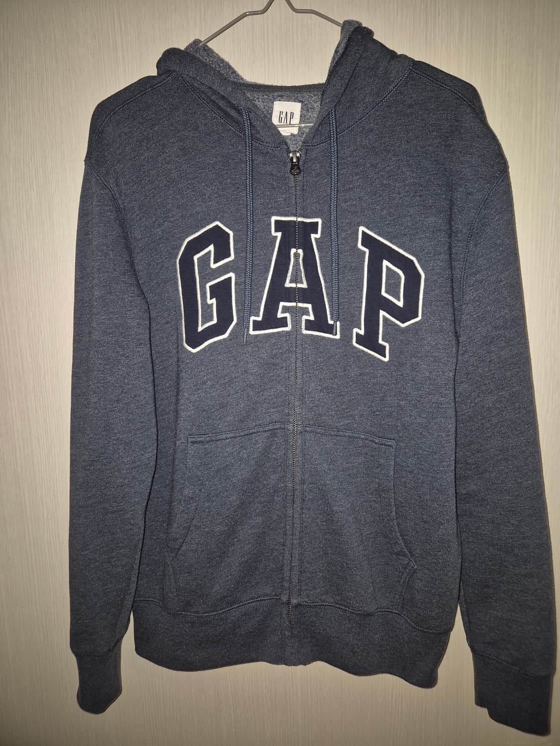 GAP 네이비 로고 톤온톤 후드집업 S 상품이미지2