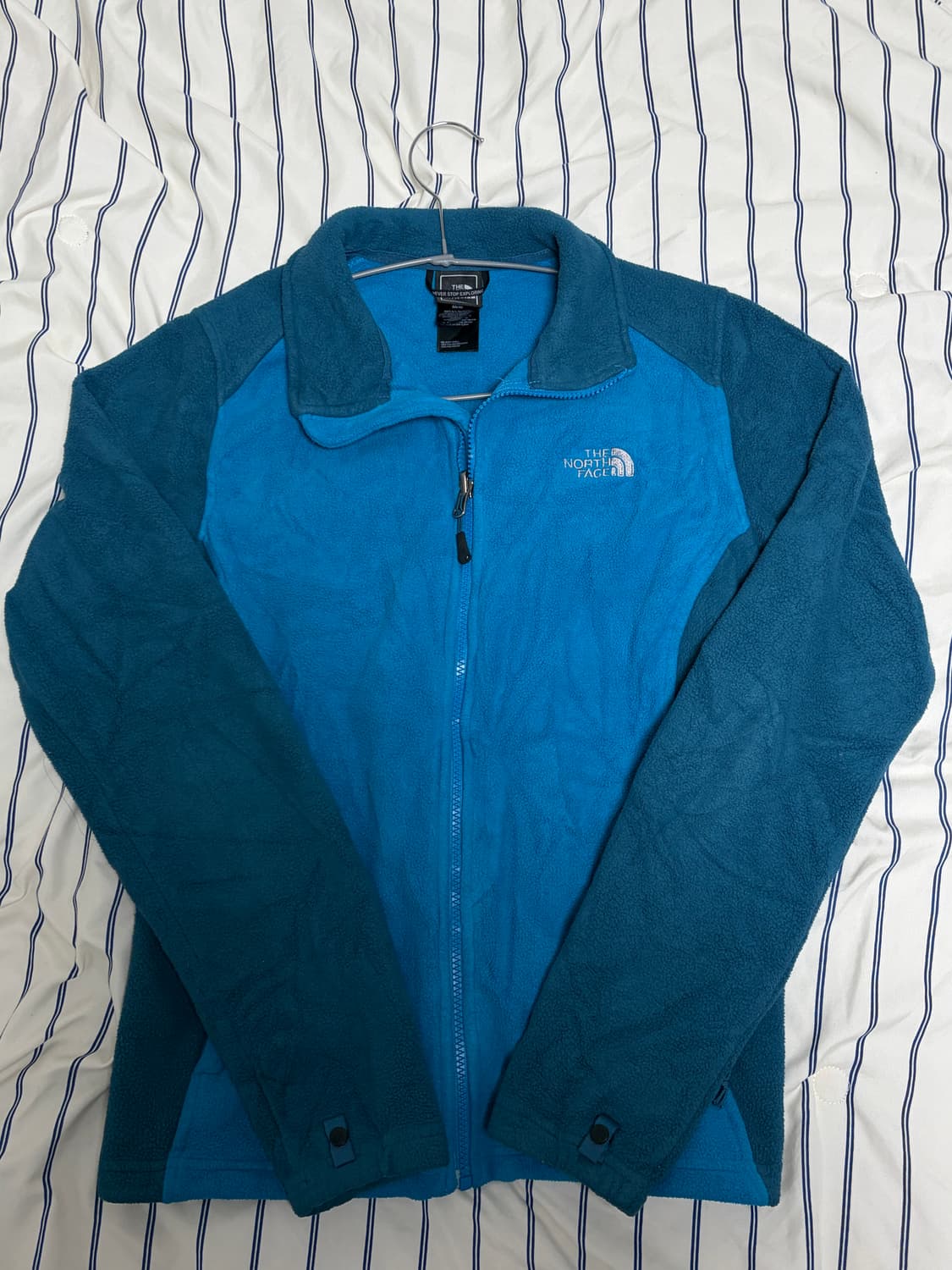 노스페이스 배색후리스 상품이미지1