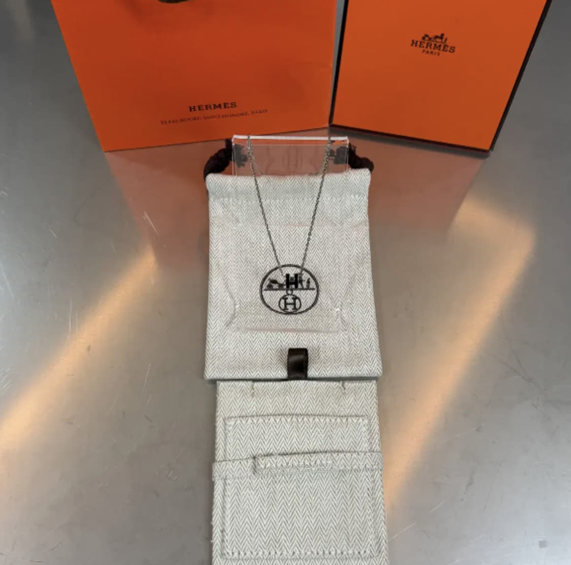 에르메스 H 로고 실버 네크리스 OS 상품이미지1