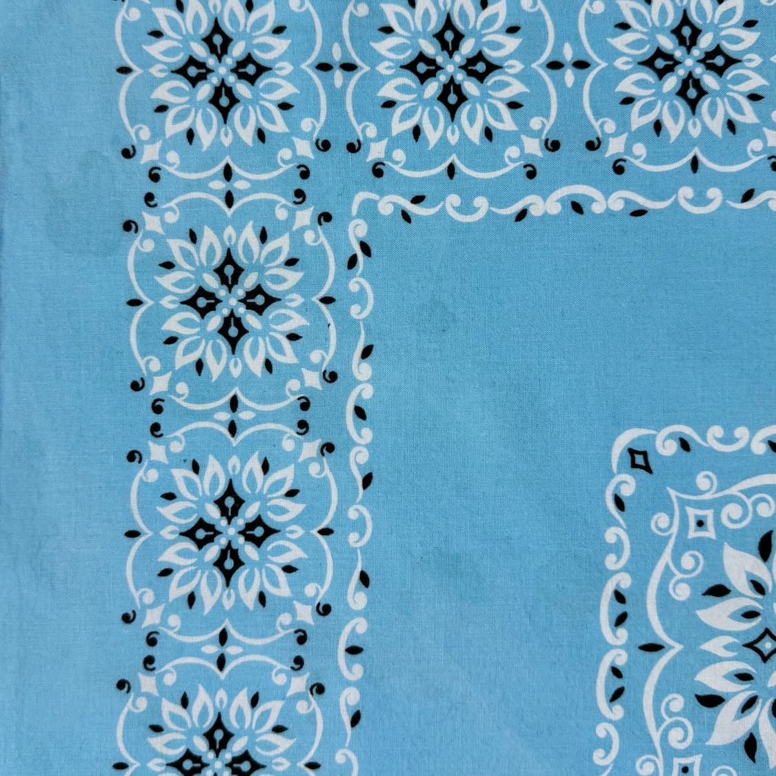 70-80s 스카이 블루 페이즐리 반다나 상품이미지3