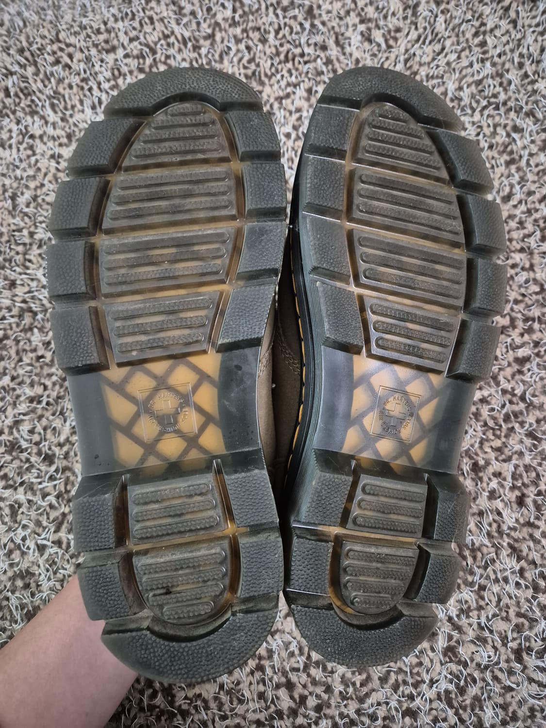 닥터마틴 리더 올리브 스웨이드 상품이미지3