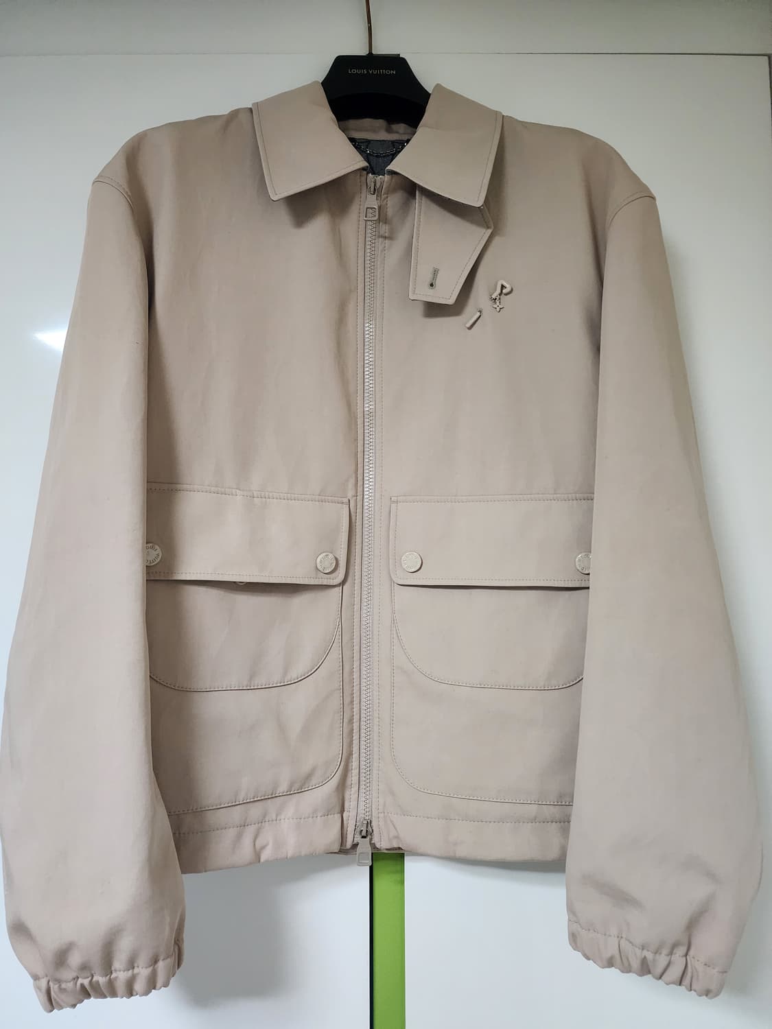 루이비통 베이지색 면 자켓 50사이즈 100-105사이즈 상품이미지1