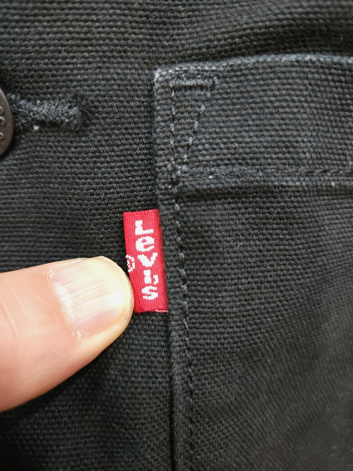 리바이스 블랙 데님 커버롤

 상품이미지3