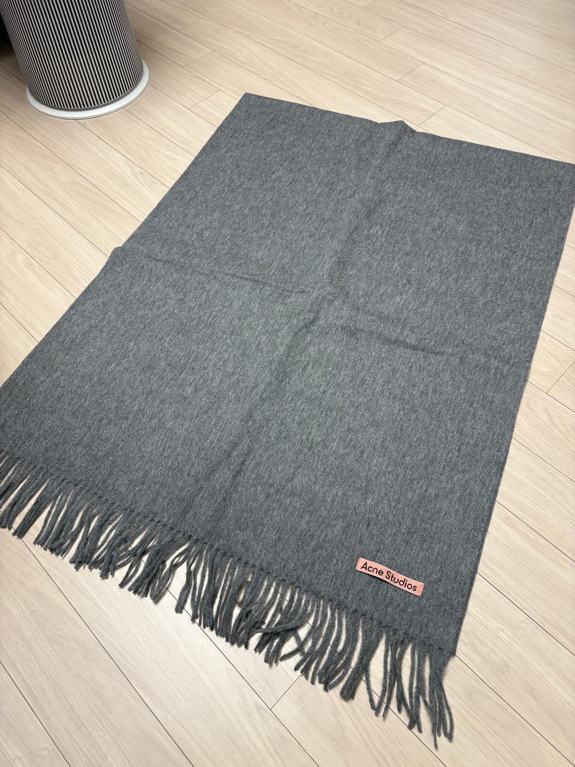 [새상품급] 아크네 스튜디오 오버사이즈 머플러 그레이 멜란지 상품이미지2