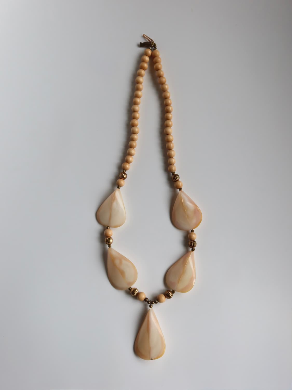 natural shell statement necklace 상품이미지3