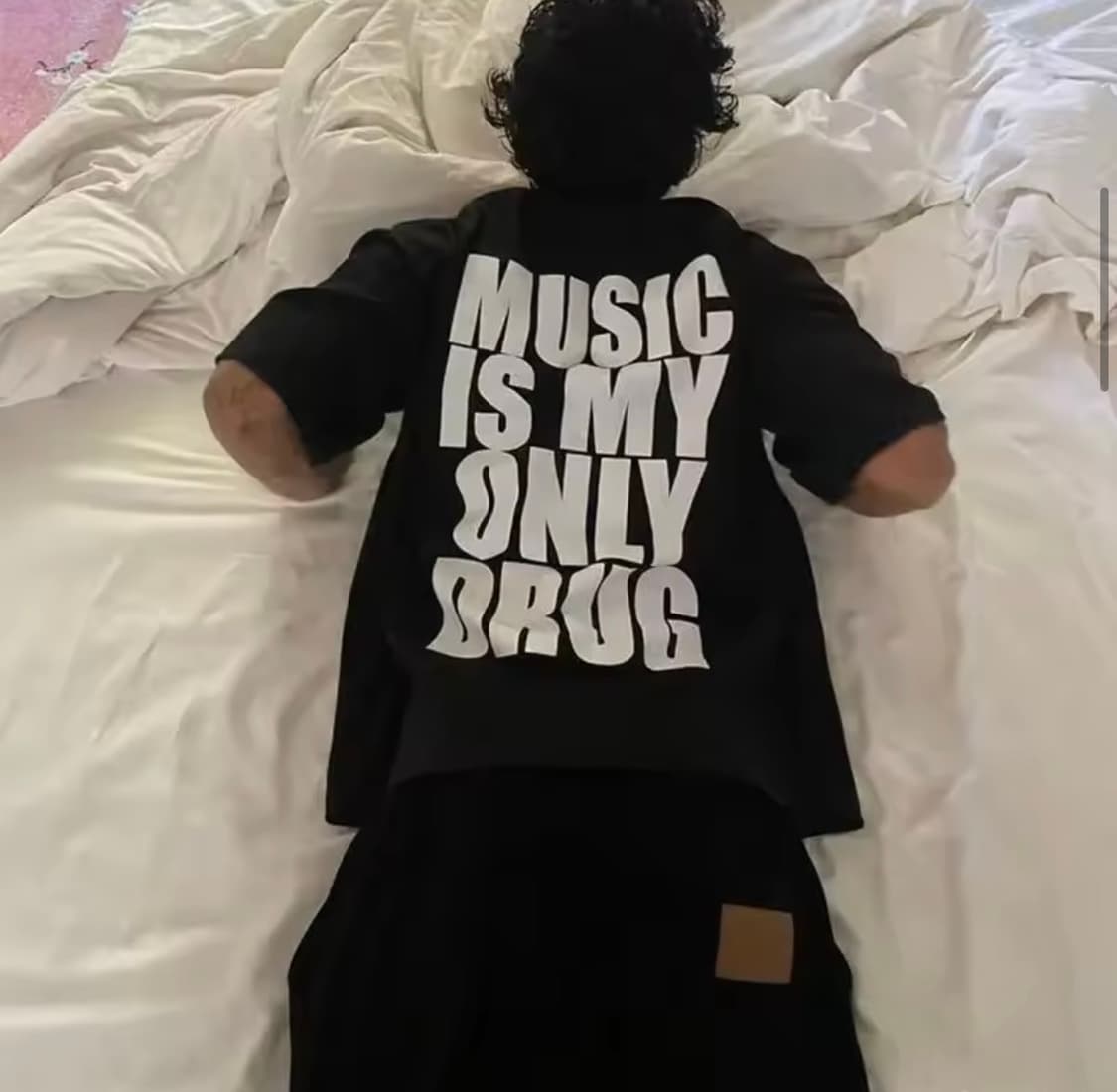 뮤직 이즈 마이 온리 드럭 반팔  상품이미지1