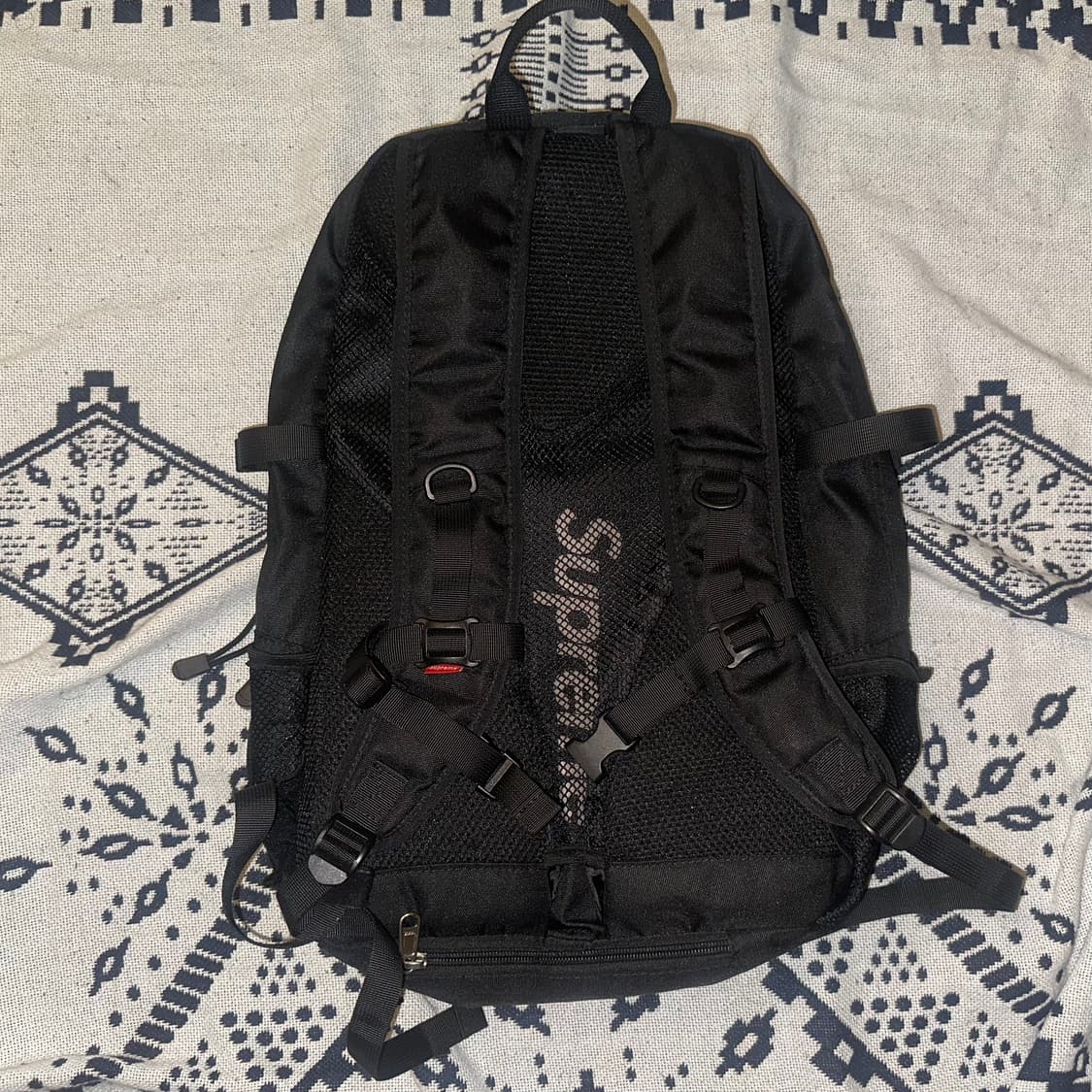 슈프림 코듀라 백팩 상품이미지2