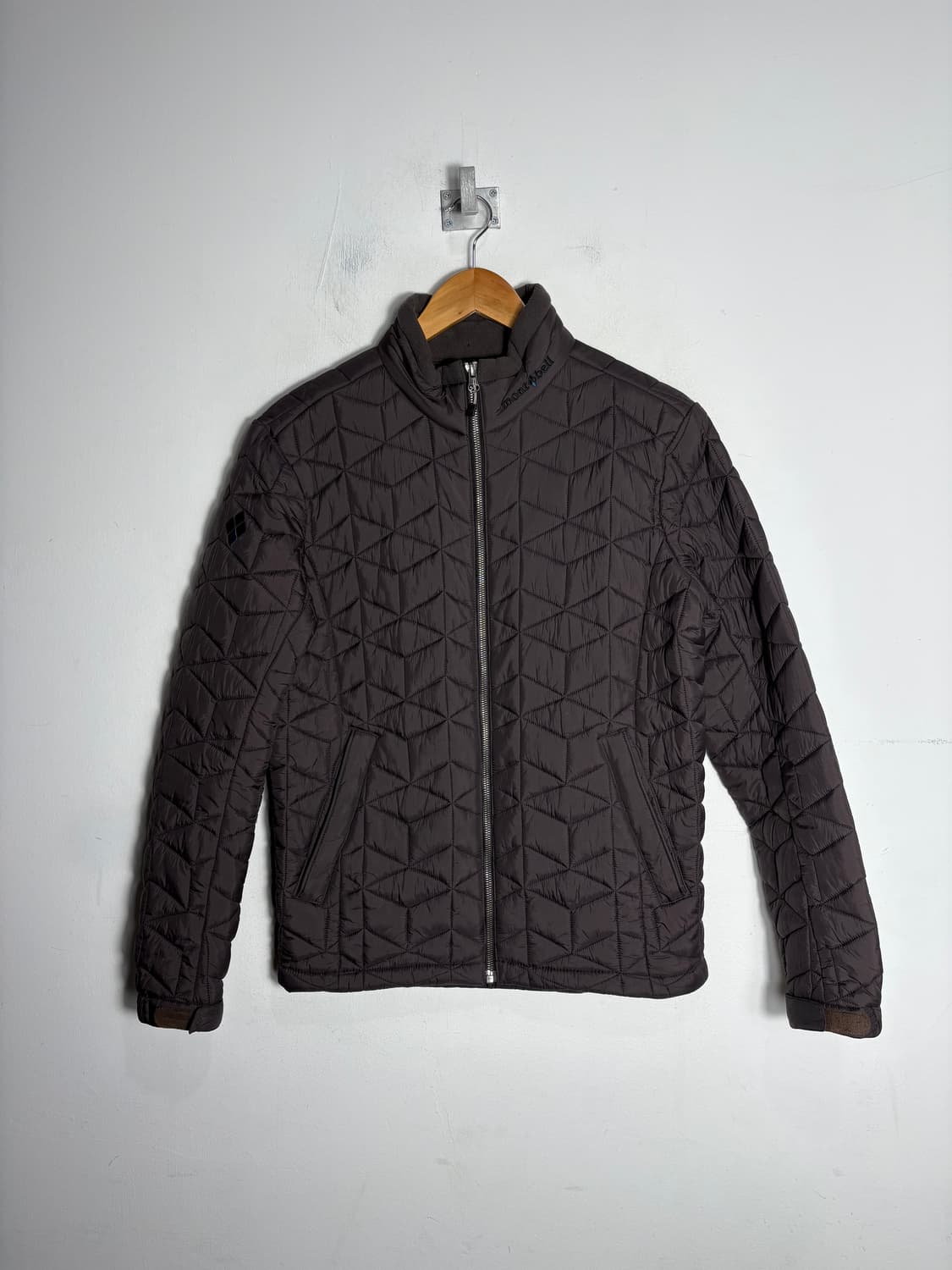 몽벨 경량패딩 상품이미지2