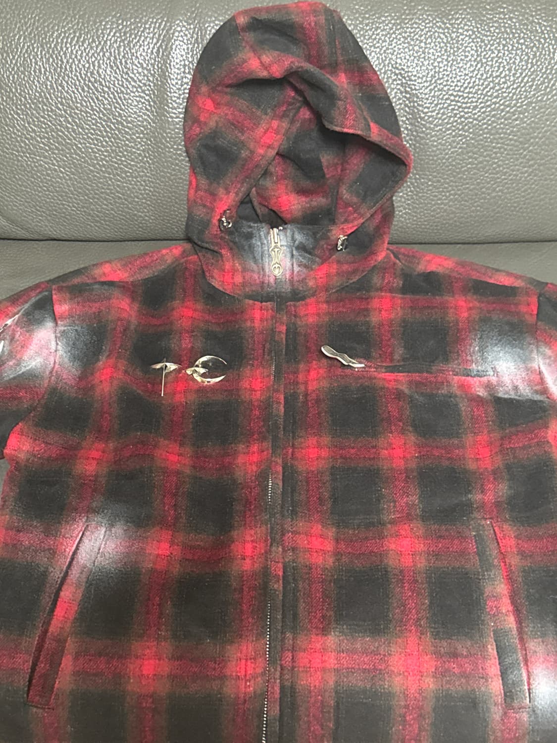 THUG CLUB 떠그 클럽 아랍 소드 플란넬 집업 레드 상품이미지2