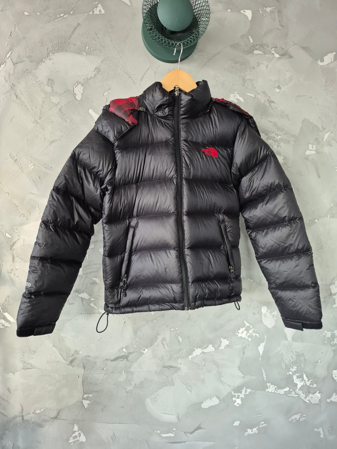 노스페이스 메트로 알파 여성 패딩 S 상품이미지1