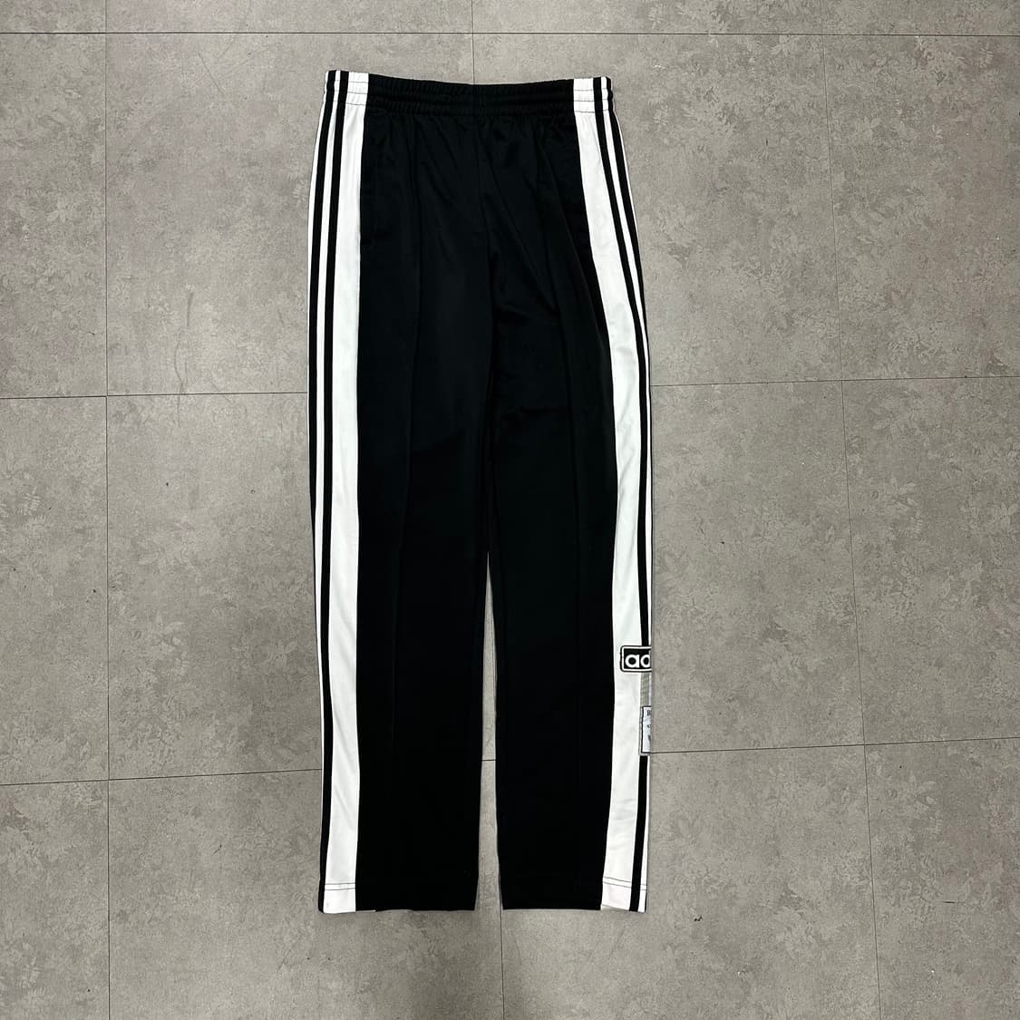 XS 아디다스 여자 아디브레이크 트랙팬츠 상품이미지2