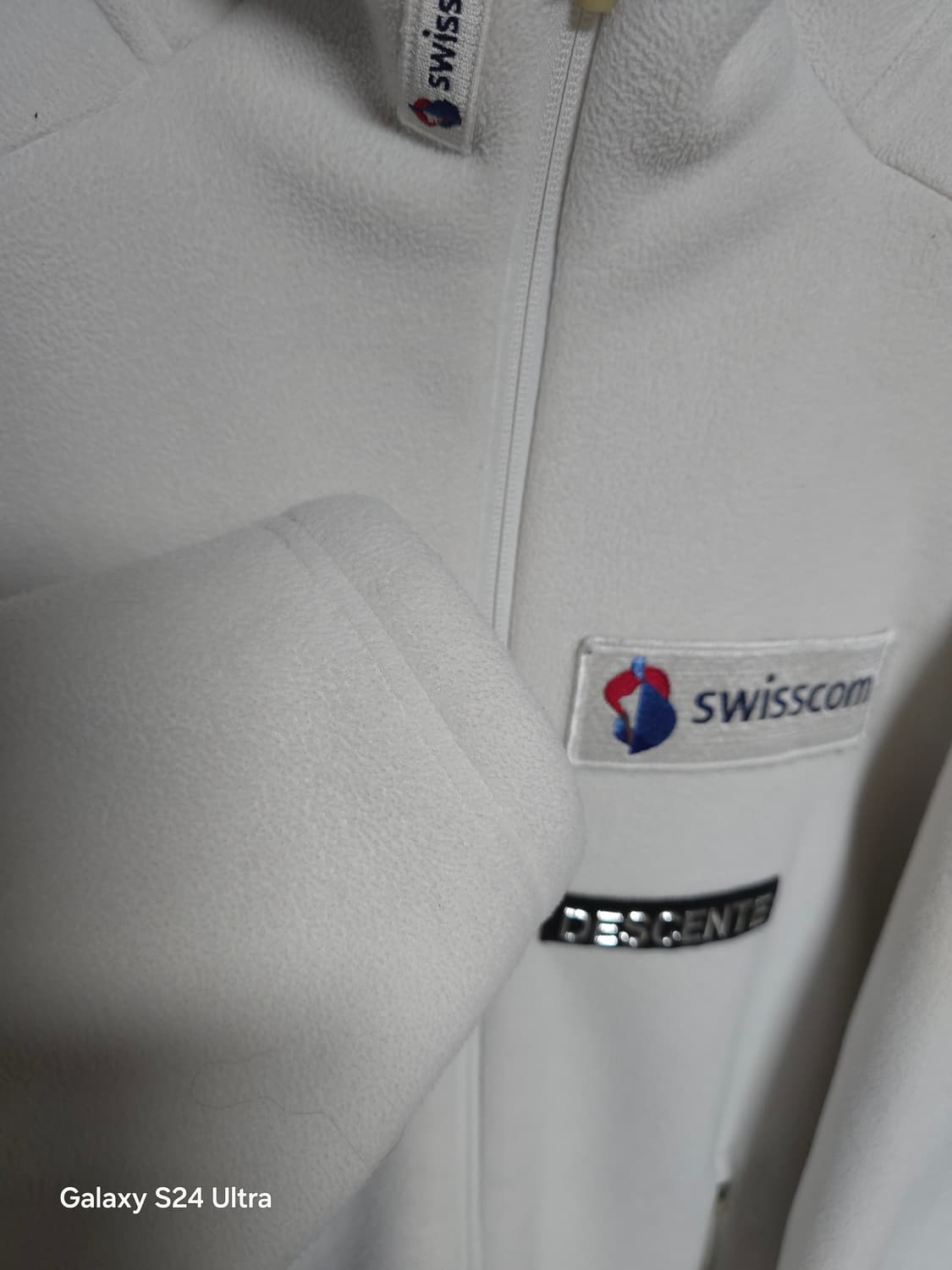 데상트 스위스 스폰서 후리스 110 ✨️정품✨️
 상품이미지6