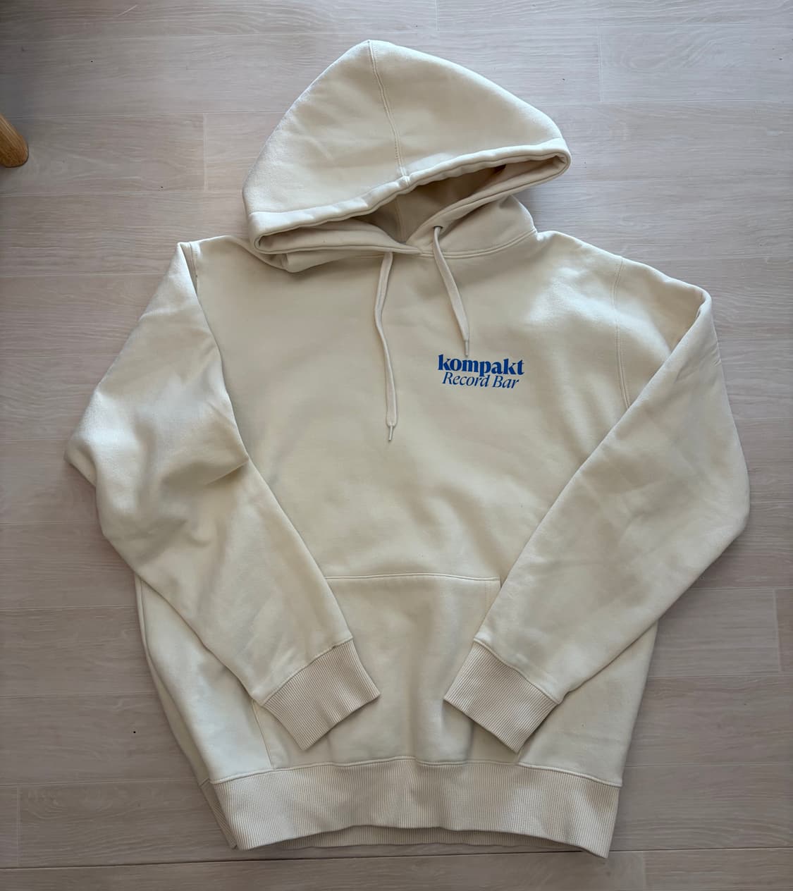 콤팩트 레코드바 후디 상품이미지1