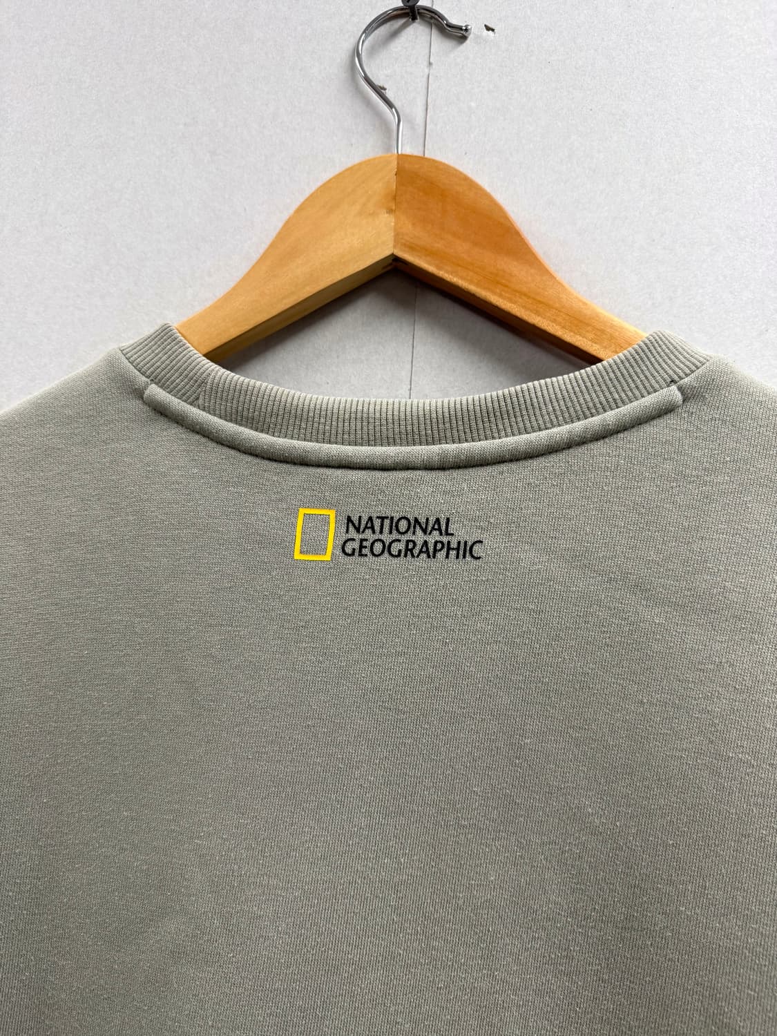 남성 L / 내셔널지오그래픽 와펜 맨투맨 카키 상품이미지7