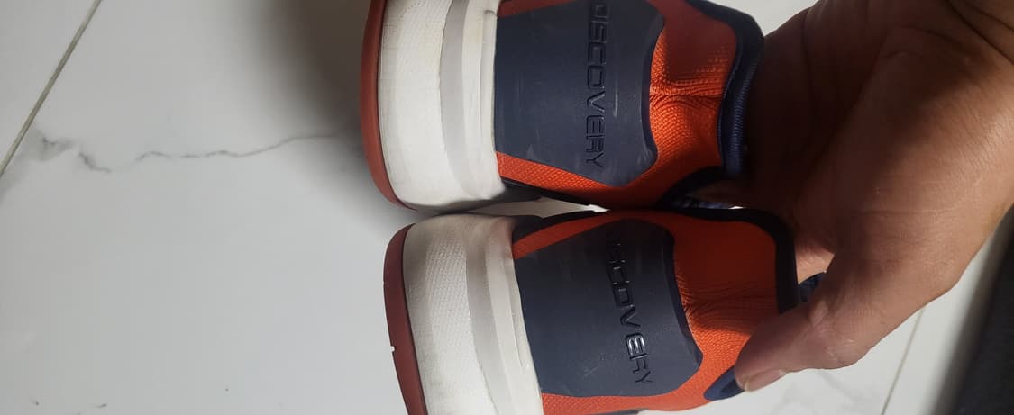 디스커버리 운동화 270 상품이미지5