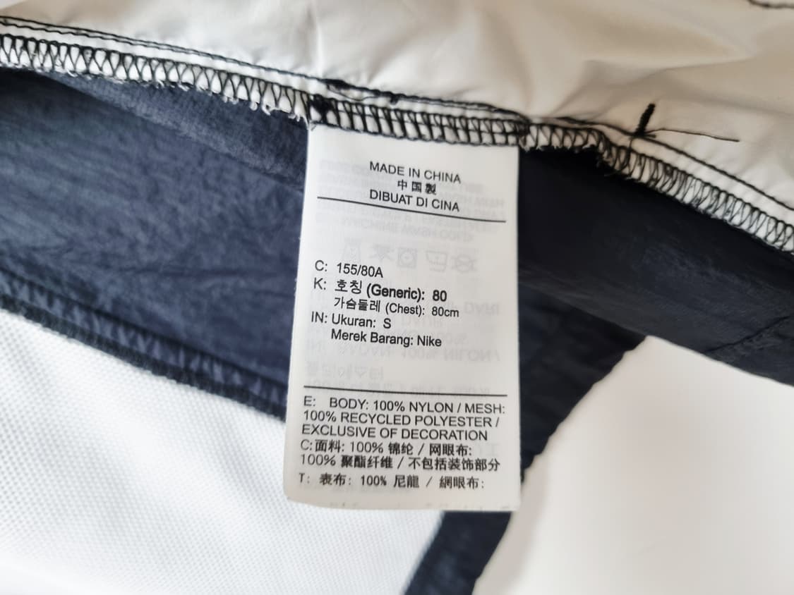 여성 정가13만 나이키 시그널 경량 윈드러너 바람막이 자켓 트레이닝복 상품이미지10