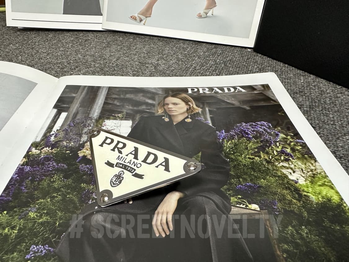 샤넬 사각 핸드메이드 헤어핀 화이트 (1ps) 상품이미지6