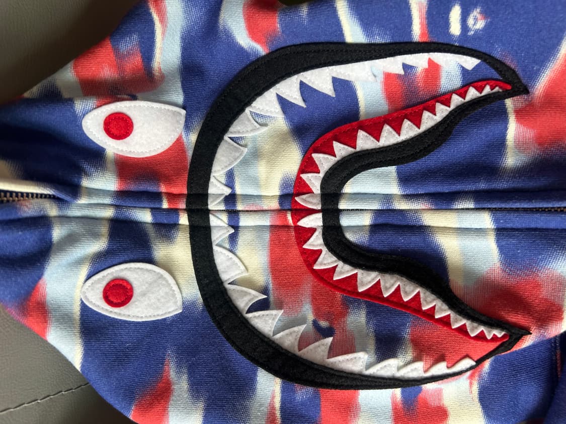 베이프 샤크 후드집업 상품이미지4