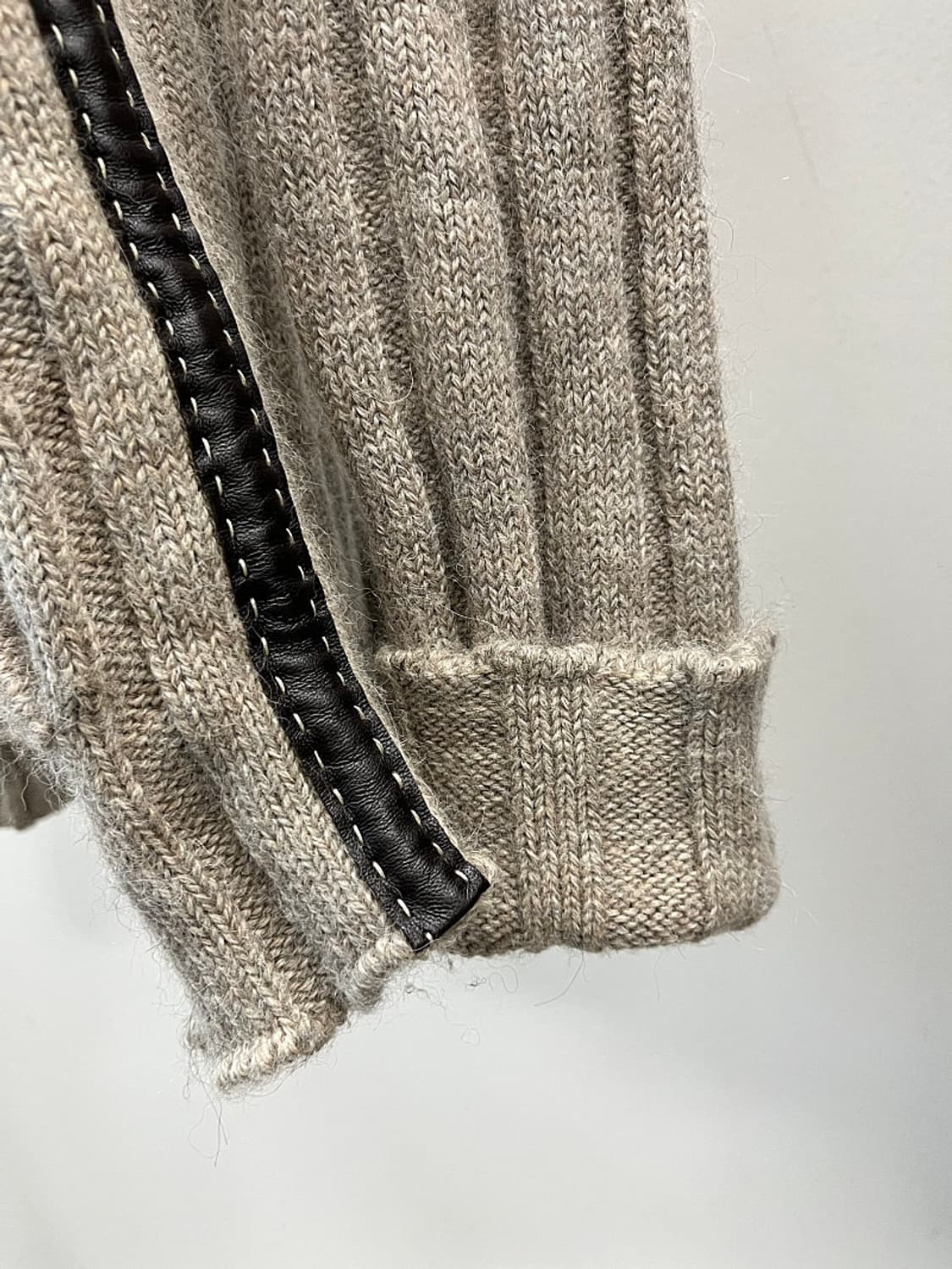 105) 돌체앤가바나 가죽믹스 니트가디건  상품이미지7