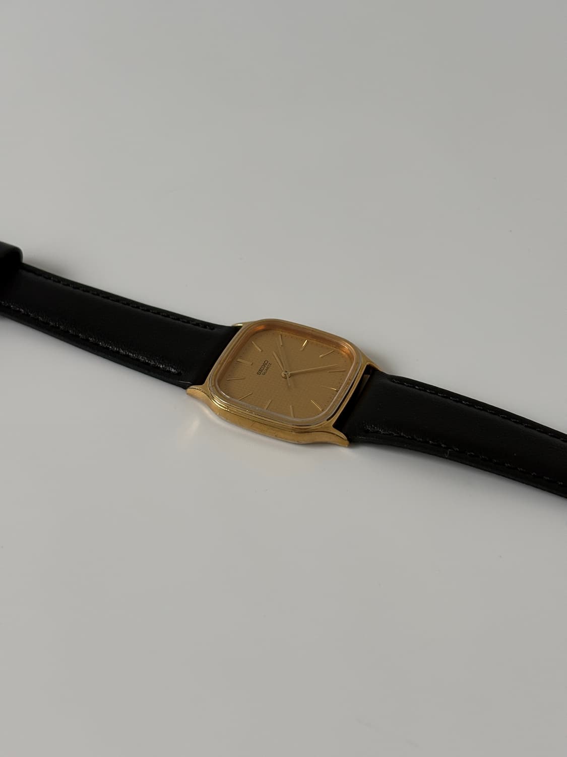 세이코 1980년대 Chariot 골드 텍스처 다이얼 스퀘어 쿼츠 남성 상품이미지6