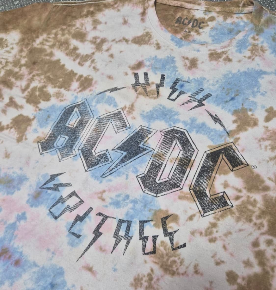 [L,실측 XL] ACDC 오피셜 티셔츠 -151 상품이미지2