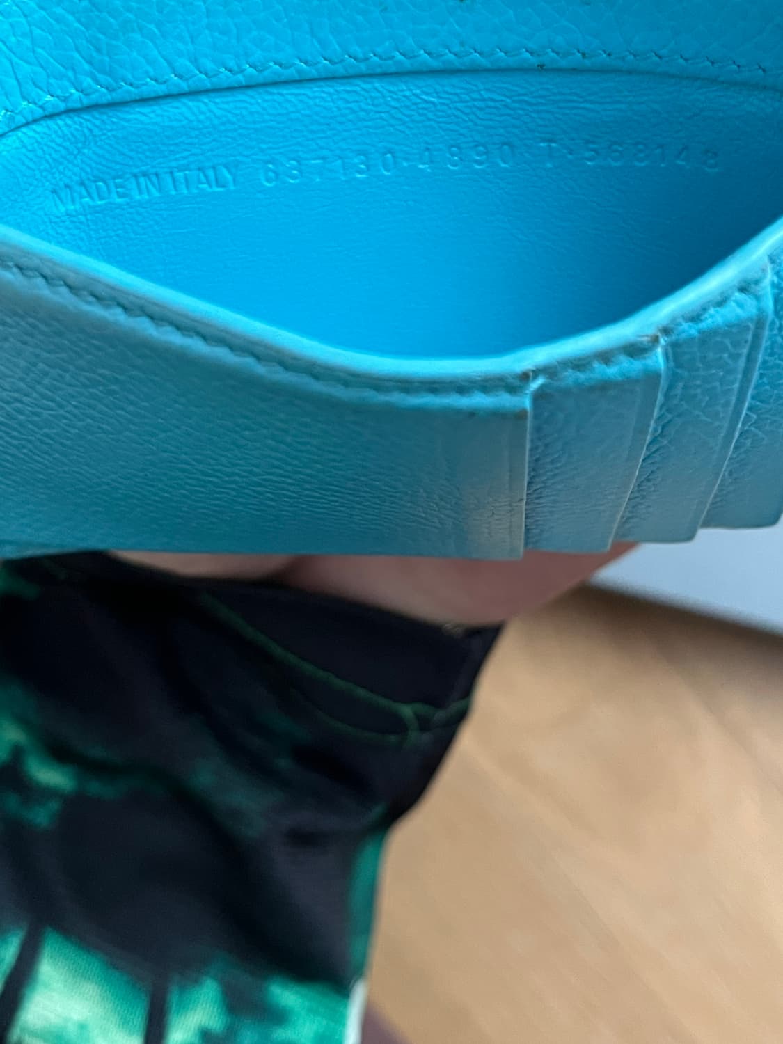 발렌시아가 지갑 판매 상품이미지6