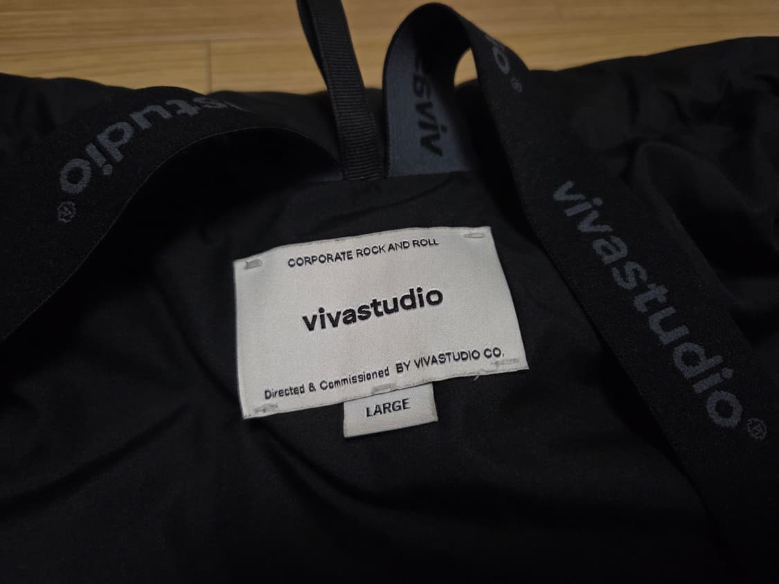 비바 스튜디오 라이트 웨이트  구스 다운  숏 푸퍼 상품이미지4