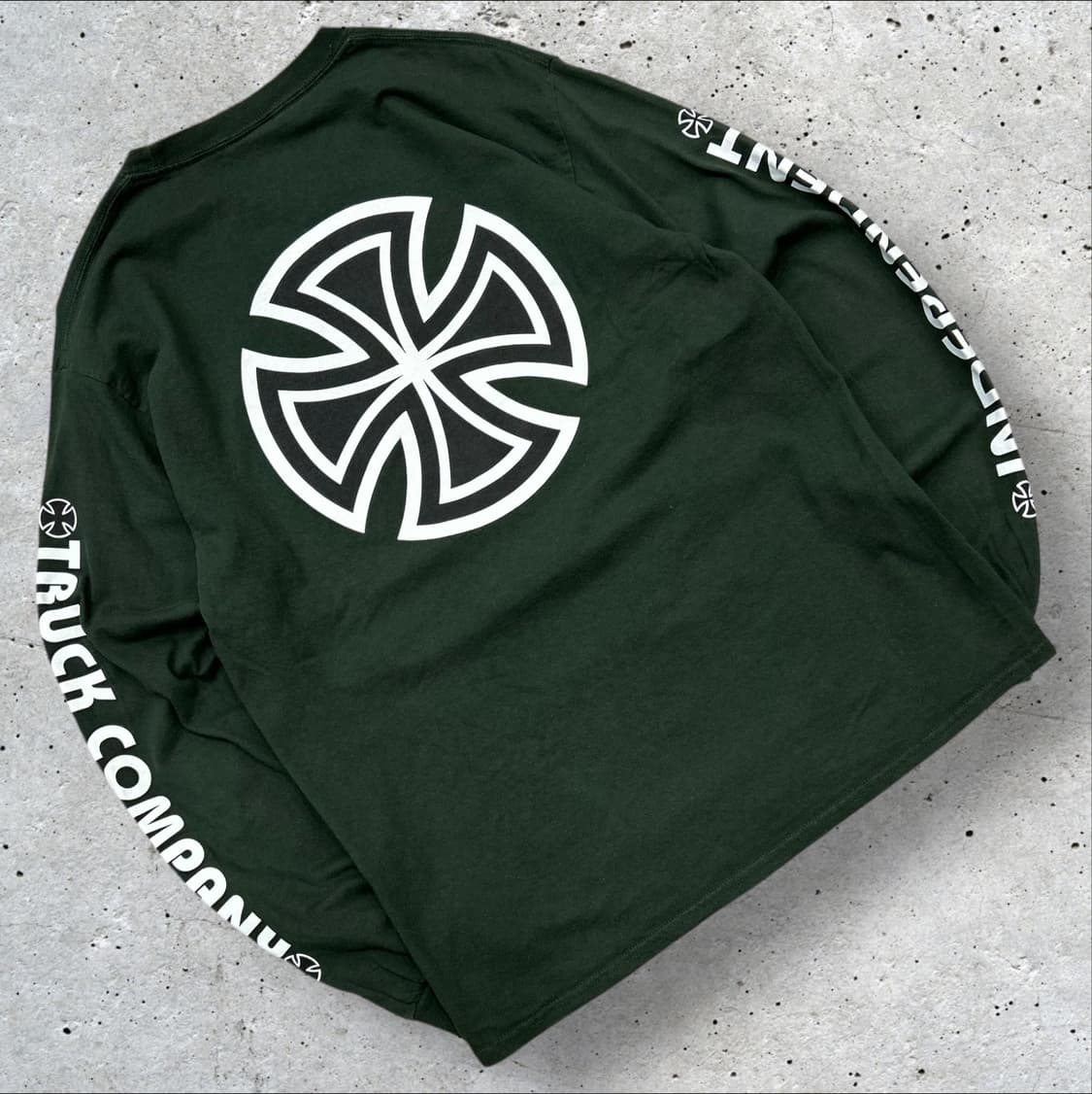 [M] 인디펜던트 Independent 긴팔 티셔츠 다크 그린 B223 상품이미지1