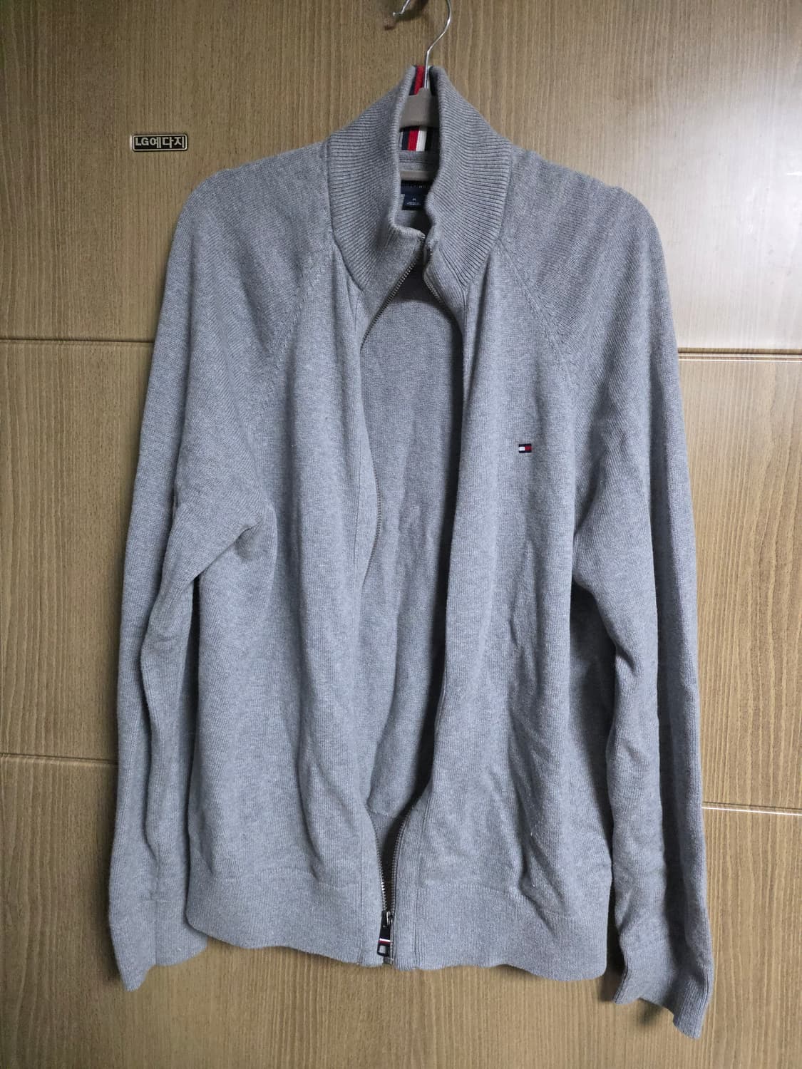 타미힐피거 니트 집업 상품이미지1