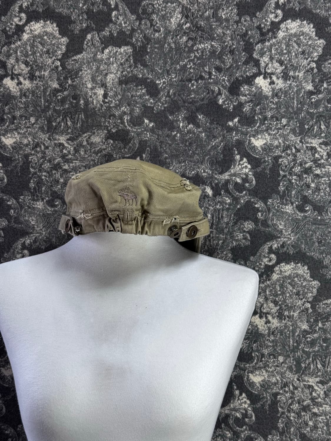 abercromdie 아베크롬비 데미지 군모 상품이미지3