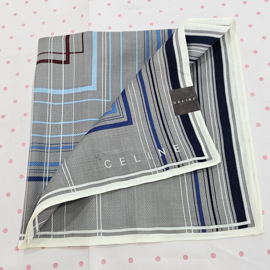 셀린느(CELINE) 모던 스트라이프 손수건 상품이미지3