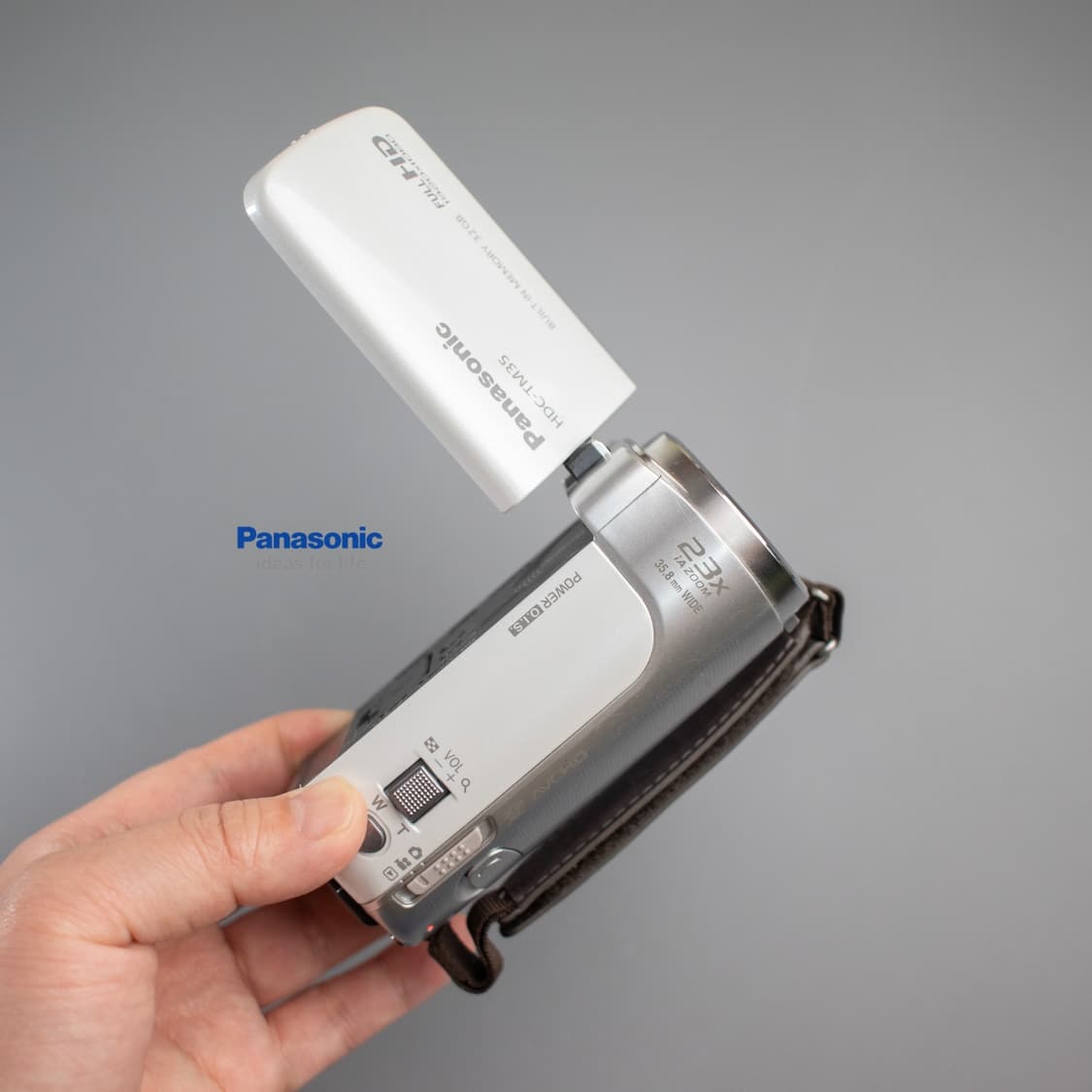 고마츠나나 캠코더 파나소닉 hdc tm35 화이트 (영상캡쳐본0) 상품이미지6