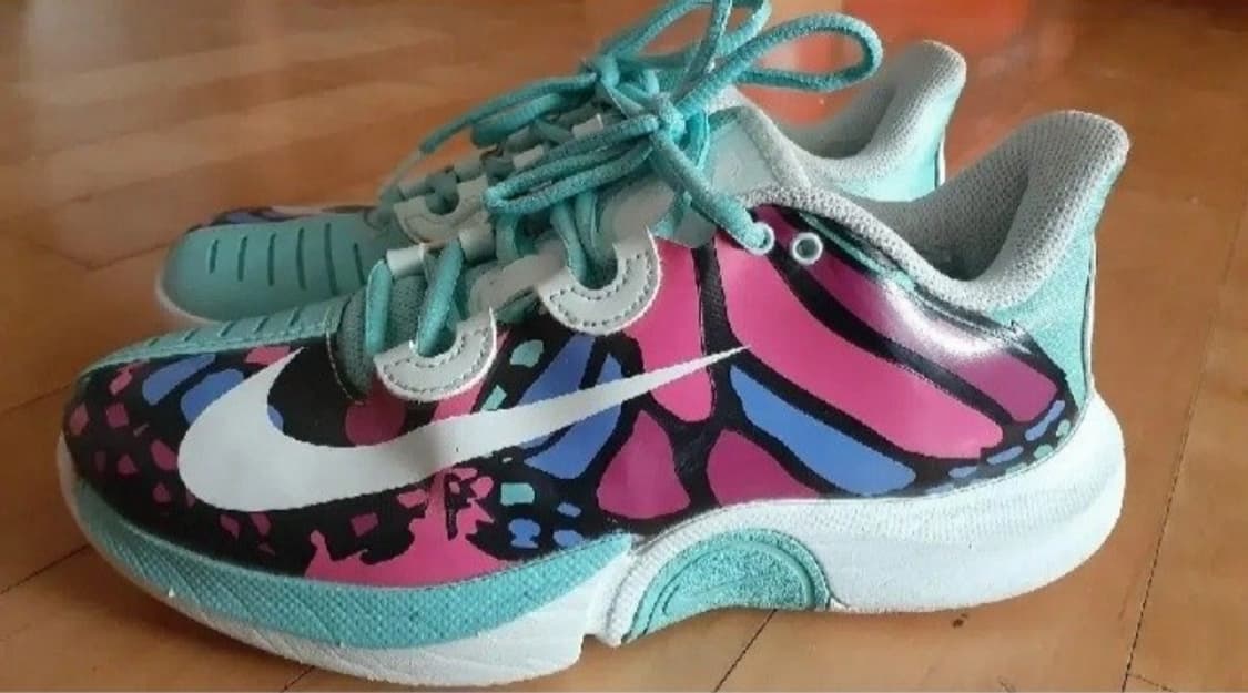 나이키 코트 줌 GP 터보 오사카 나오미 230 상품이미지1