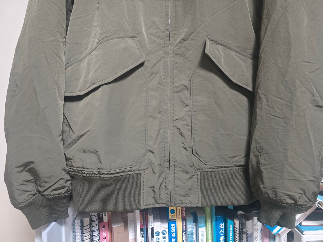 유니클로  x JW앤더슨  패디드 블루종
 L  상품이미지4