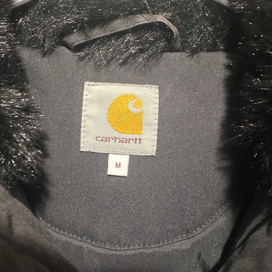 칼하트 블랙 퍼 후드 패딩 상품이미지6