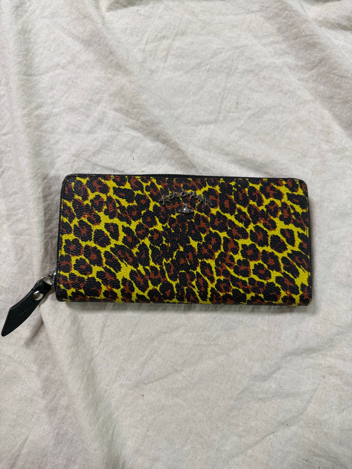 비비안웨스트우드 장지갑 상품이미지1